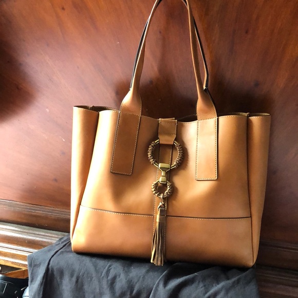 Frye Iliana wrapped tote SO RARE! Beautiful large - Picture 3 of 8
